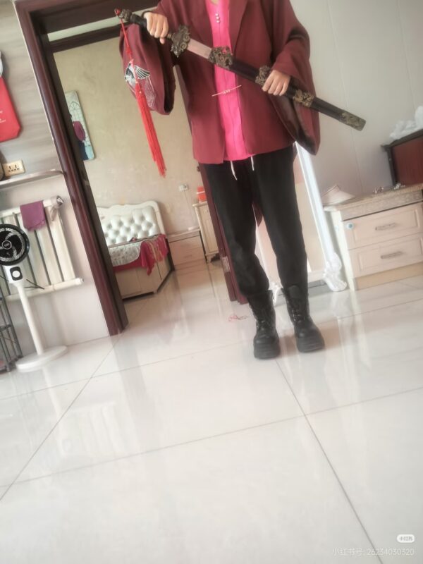 Cosplay瓷（拿着剑）“注意这个剑是真的”-拟人圈