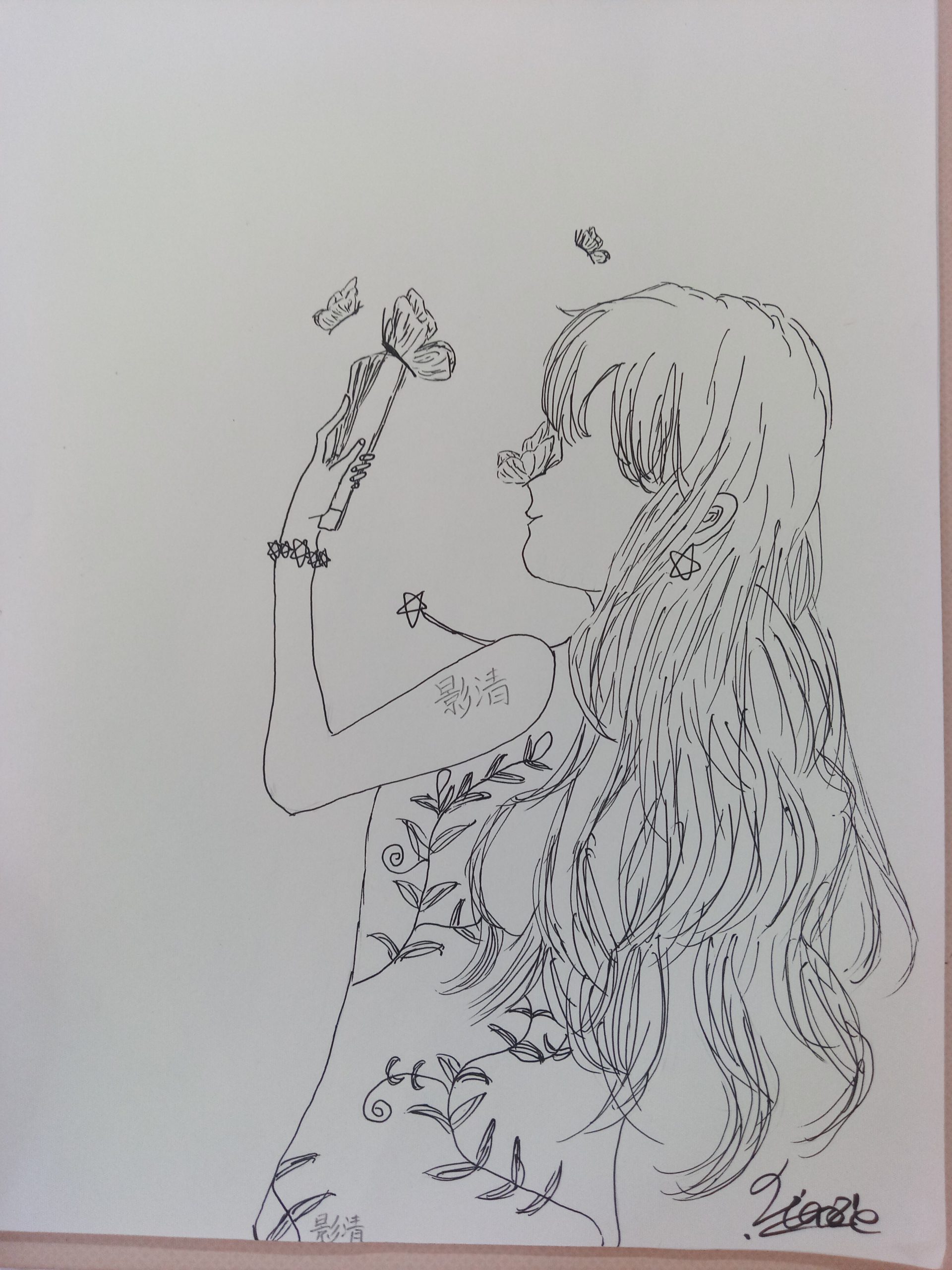 好啦  @五星的荣耀
快看我画好了
◟(˶> ᎑-拟人圈